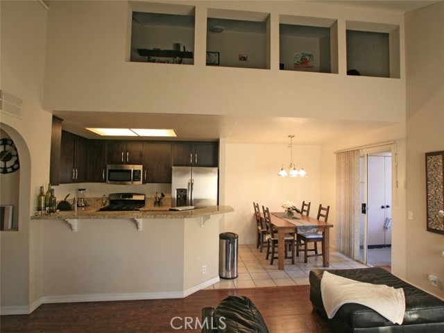 Detail Gallery Image 9 of 26 For 24352 Acaso #7,  Laguna Hills,  CA 92656 - 2 Beds | 2 Baths