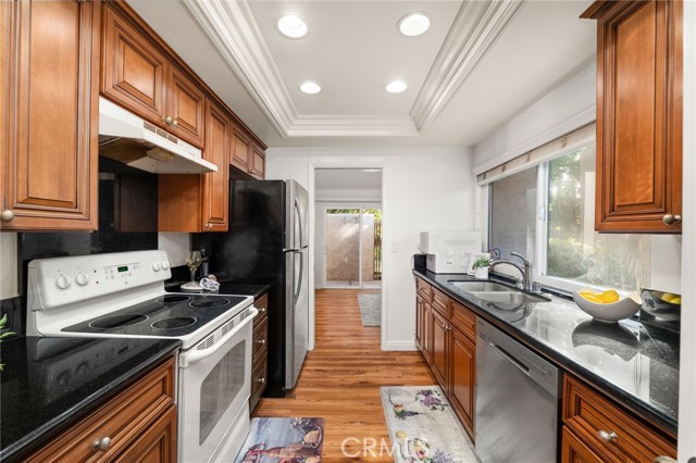 Detail Gallery Image 11 of 32 For 8641 Buena Tierra, Buena Park,  CA 90621 - 2 Beds | 2 Baths