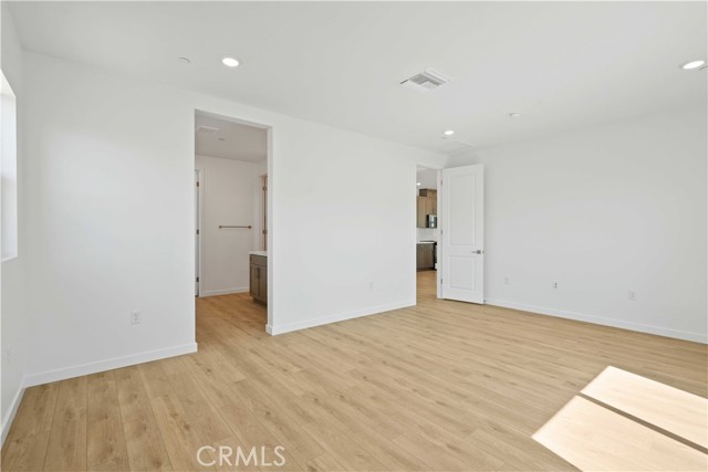 3254 Garnet Lane, Lancaster CA: https://media.crmls.org/medias/f56c36b1-7e57-411c-854e-640dd6069790.jpg