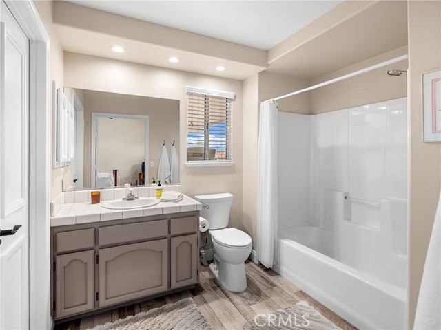 Detail Gallery Image 33 of 62 For 19544 Oneida, Apple Valley,  CA 92307 - 4 Beds | 3 Baths