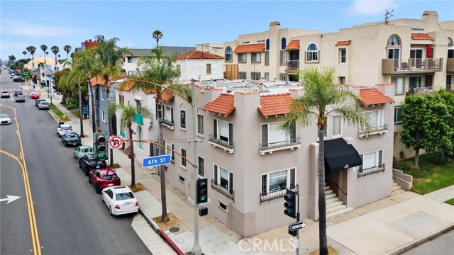 463 W 6th Street, Long Beach CA: https://media.crmls.org/medias/f56c5ca9-ff8f-4ad4-85eb-b727edc870a0.jpg