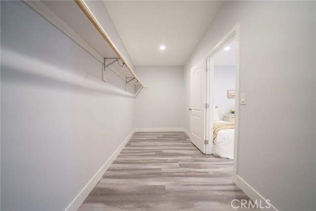 Detail Gallery Image 35 of 57 For 22046 Kinzie St, Chatsworth,  CA 91311 - 3 Beds | 3 Baths