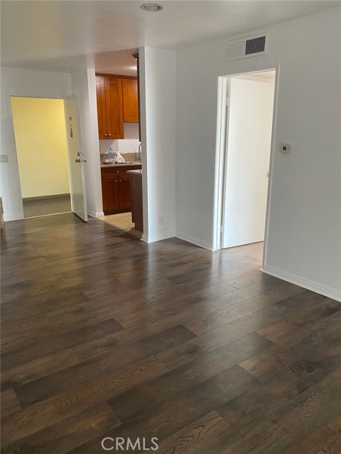 Detail Gallery Image 6 of 41 For 1620 Neil Armstrong St #203,  Montebello,  CA 90640 - 3 Beds | 2 Baths