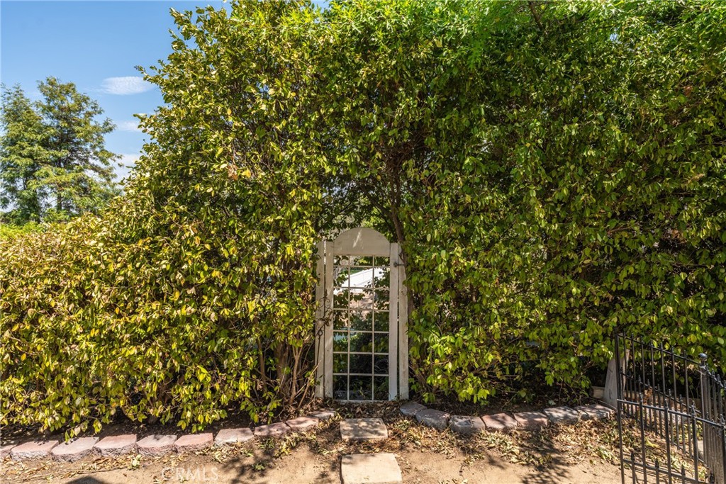 MLS #CV25182103 image #43