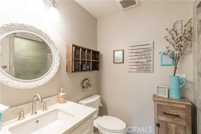 Detail Gallery Image 15 of 38 For 1610 Lyle Ln, Paso Robles,  CA 93446 - 5 Beds | 3/1 Baths