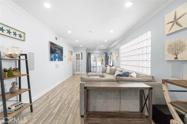 Detail Gallery Image 13 of 45 For 1742 Dixon St, Redondo Beach,  CA 90278 - 3 Beds | 2 Baths