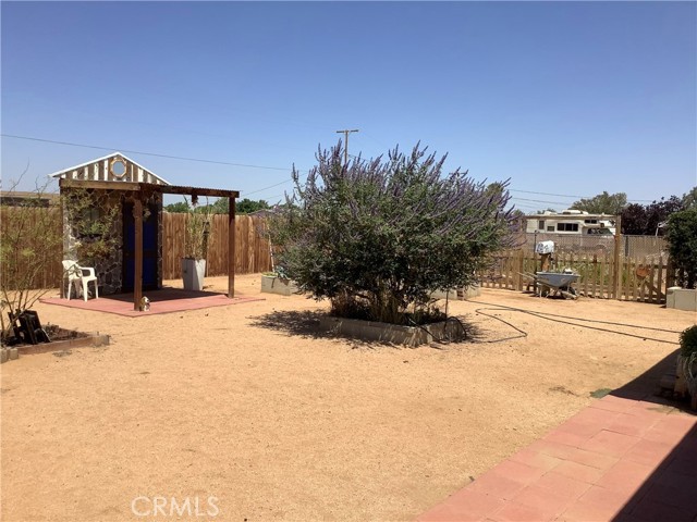 10578 Jamul Road, Apple Valley CA: https://media.crmls.org/medias/f56f93b1-ad26-4673-b9e9-19e91a02f579.jpg