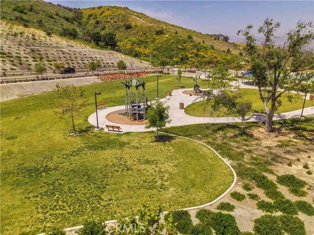 Detail Gallery Image 44 of 47 For 239 White Bark, Simi Valley,  CA 93065 - 4 Beds | 3 Baths