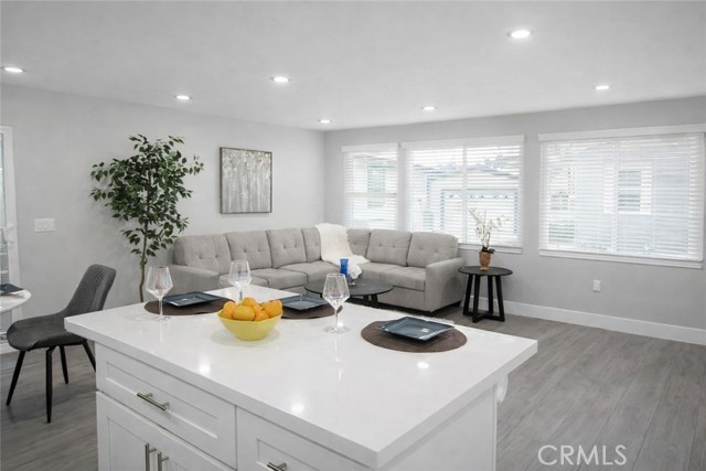 Detail Gallery Image 10 of 30 For 19361 Brookhurst St #184,  Huntington Beach,  CA 92646 - 2 Beds | 2 Baths