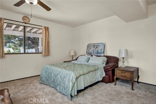7846 Alston Way, Lucerne CA: https://media.crmls.org/medias/f570e77e-8194-45e3-9e3a-436c9046c9c1.jpg