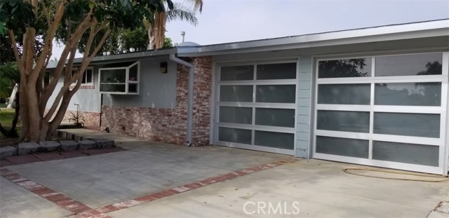 2053 Maple Ave, Costa Mesa, CA 92627