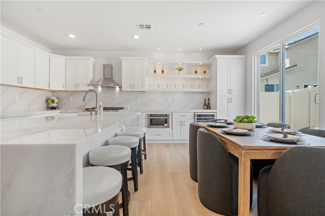 30341 Wild Oat Street, Murrieta CA: https://media.crmls.org/medias/f571609e-3e5f-46b2-b2ec-afc8db84861f.jpg