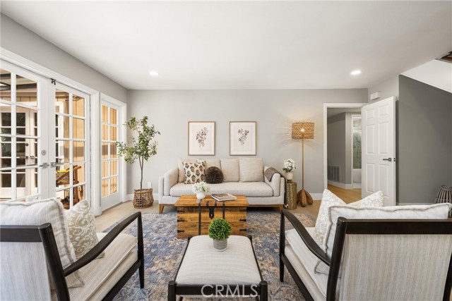 4052 Escudero, Irvine CA: https://media.crmls.org/medias/f572b835-30bd-4c3f-b3c1-dd2f0b676e24.jpg