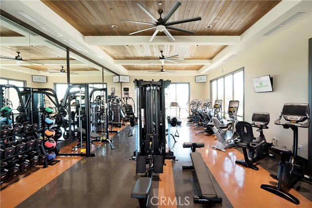 511 Timberline S Way, Madera CA: https://media.crmls.org/medias/f572beb6-b07f-4110-91e2-3ba63c06d7f3.jpg