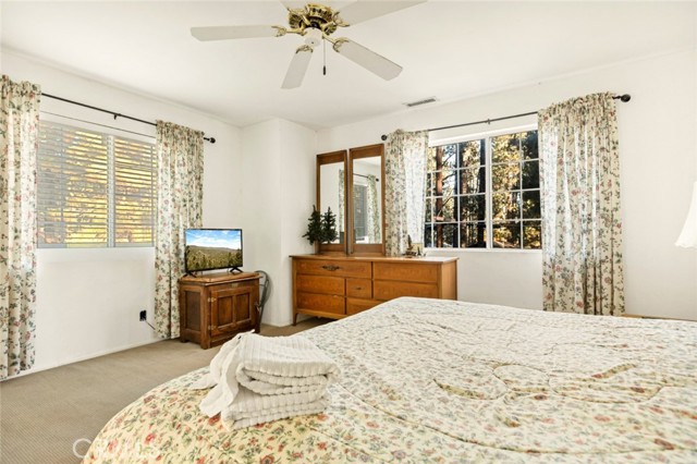 Detail Gallery Image 20 of 22 For 42557 La Cerena, Big Bear Lake,  CA 92315 - 3 Beds | 2 Baths