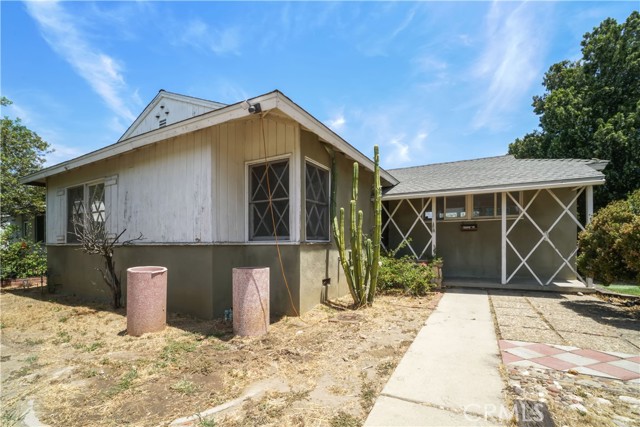 10330 Woodman Avenue #2, Mission Hills, CA, 91345 10330 Woodman Avenue #2, Mission Hills, CA, 91345