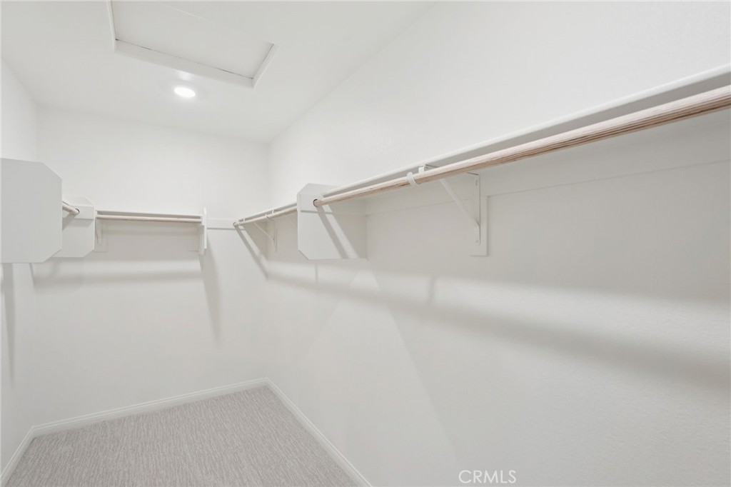https://media.crmls.org/medias/f573fb7a-52b0-42e9-9109-7f7888ad08a7.jpg?preset=X-Large
