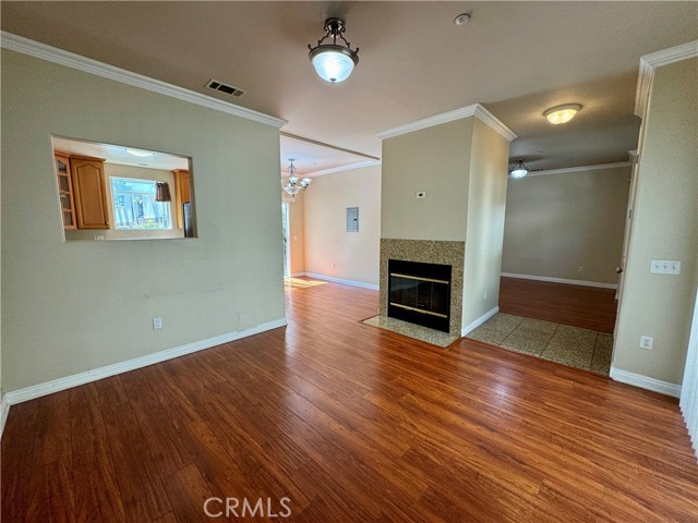 2418 Mohawk Street, Pasadena CA: https://media.crmls.org/medias/f5758c6c-b6af-4547-b88f-68afffeae54c.jpg