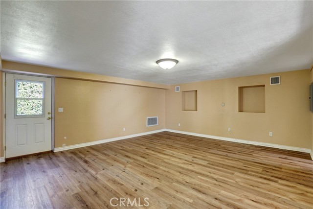 2307 Cameron Avenue, Covina CA: https://media.crmls.org/medias/f577d825-ae30-493a-8674-f5448eb61d00.jpg