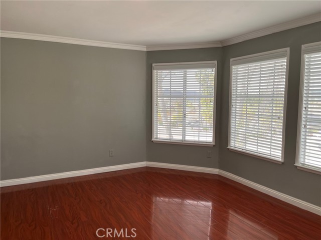 Image 11 of 33 For 22485 Canyon Lake Drive