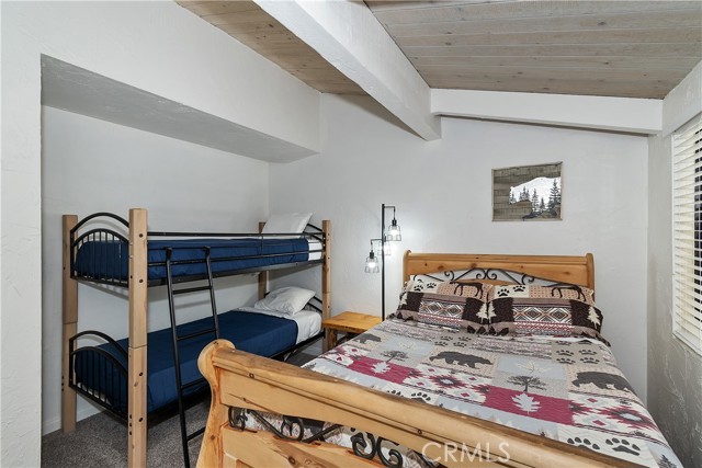 Detail Gallery Image 26 of 36 For 861 Thrush, Big Bear Lake,  CA 92315 - 3 Beds | 2 Baths