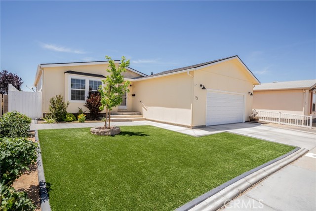 Detail Gallery Image 1 of 55 For 22241 Nisqually Rd #33,  Apple Valley,  CA 92308 - 3 Beds | 2 Baths