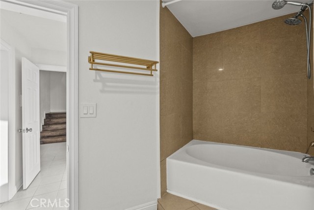 Detail Gallery Image 26 of 36 For 1523 E Windsor Rd 209a,  Glendale,  CA 91205 - 2 Beds | 1/1 Baths