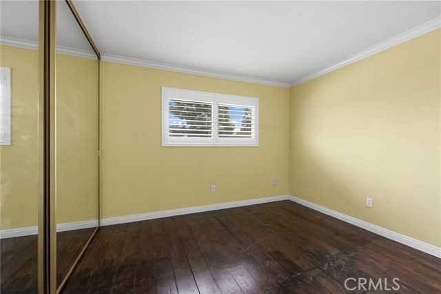 Image 29 of 42 For 6844 Southampton