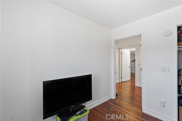 Detail Gallery Image 21 of 39 For 13011 Doty Ave #44,  Hawthorne,  CA 90250 - 3 Beds | 1/1 Baths