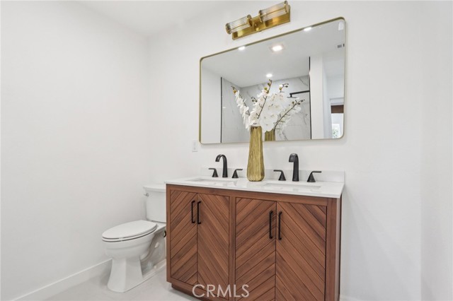 11060 Vanda Way, Shadow Hills CA: https://media.crmls.org/medias/f57b25f6-5a1a-4cdf-8aa2-09668c26bbbe.jpg