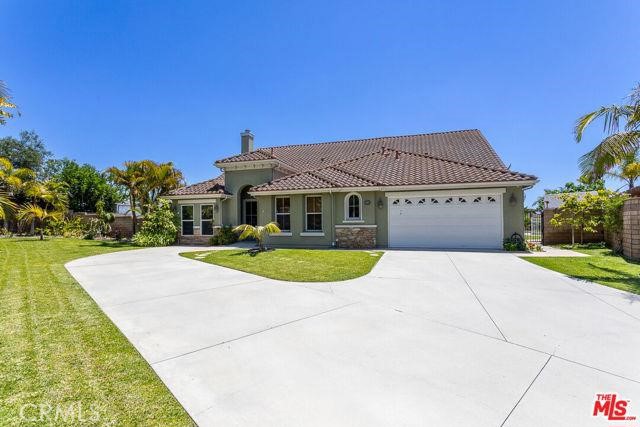 18568 Arbor Gate Lane, Yorba Linda CA: https://media.crmls.org/medias/f57bfef1-6b0d-4240-8a06-c6315c245683.jpg