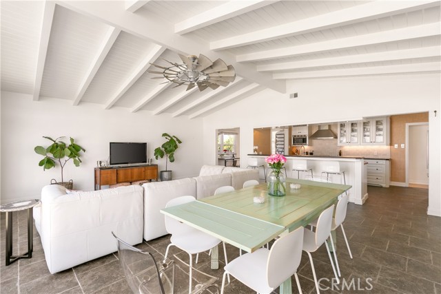 F57c00b1 1f7b 47fd B826 159c8e574834