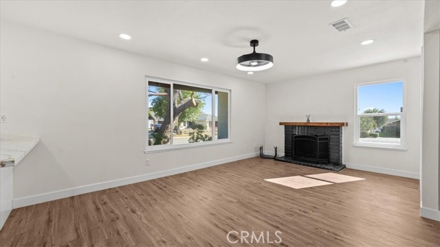 Detail Gallery Image 7 of 45 For 655 Doreen Ct, Upland,  CA 91786 - 4 Beds | 2 Baths