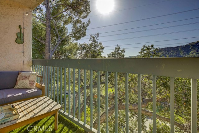 Detail Gallery Image 24 of 26 For 2940 N Verdugo Rd #305,  Glendale,  CA 91208 - 2 Beds | 2 Baths