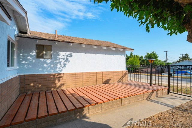 Detail Gallery Image 6 of 31 For 656 W 52nd St, San Bernardino,  CA 92407 - 4 Beds | 2/1 Baths