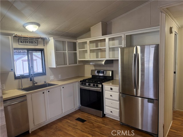 Detail Gallery Image 8 of 21 For 15181 Van Buren, Riverside,  CA 92504 - 3 Beds | 2 Baths