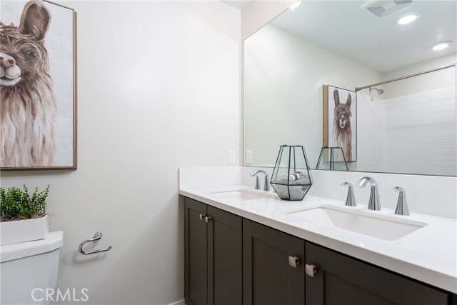 Detail Gallery Image 21 of 51 For 263 Siena, Lake Forest,  CA 92630 - 4 Beds | 3/1 Baths