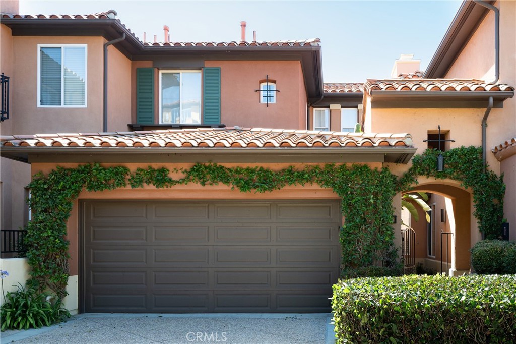11 Classico Drive