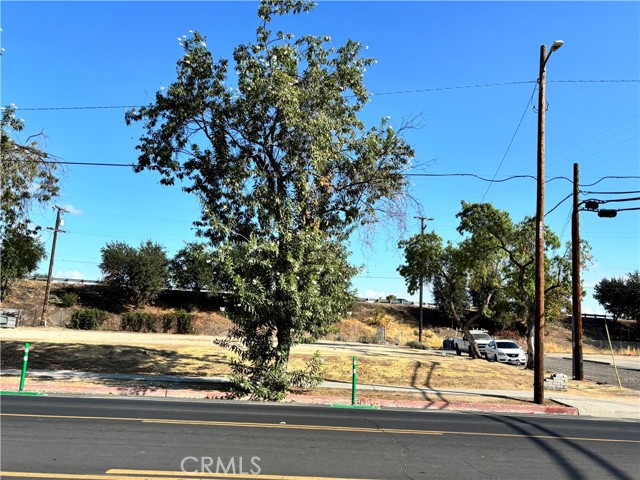 0 Belmont, Fresno CA: https://media.crmls.org/medias/f57fe124-deae-43d5-abe0-8361041ffd1f.jpg