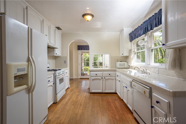 628 Sunnyside Avenue, Redlands CA: https://media.crmls.org/medias/f57fe616-f608-40e5-8bf2-9fa9640b0e3e.jpg