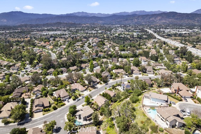 836 Via Alameda, San Dimas CA: https://media.crmls.org/medias/f5800295-5054-40bc-812e-4f14c735c6da.jpg