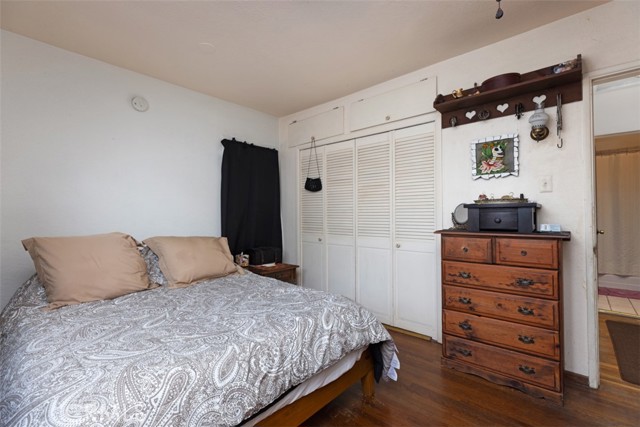 Detail Gallery Image 7 of 30 For 5851 Premiere Ave, Lakewood,  CA 90712 - 3 Beds | 3 Baths