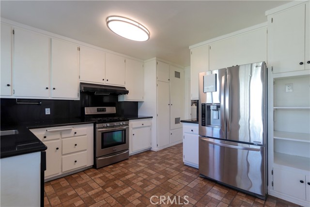 Detail Gallery Image 9 of 50 For 3306 Twilight, Fullerton,  CA 92835 - 4 Beds | 2 Baths