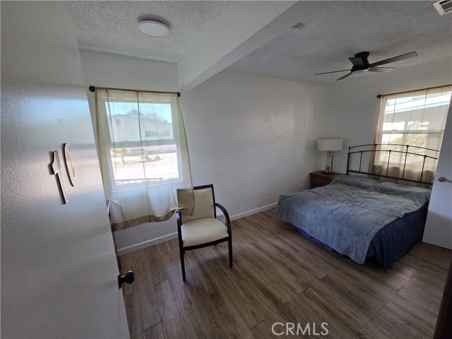 Detail Gallery Image 6 of 24 For 377 E Main, San Jacinto,  CA 92583 - 27 Beds | 4/2 Baths