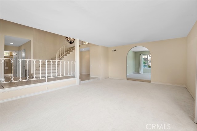 2135 Highgate Road photo 7