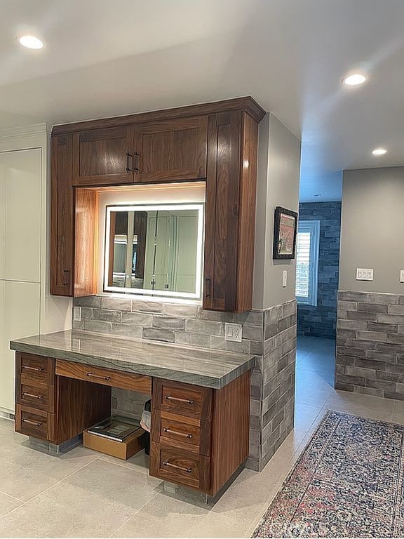 Detail Gallery Image 23 of 37 For 4217 Cedar, Long Beach,  CA 90807 - 4 Beds | 6 Baths