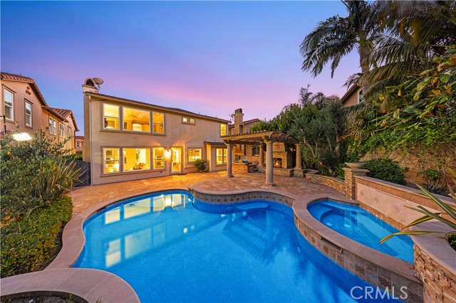 27684 Manor Hill Road, Laguna Niguel CA: https://media.crmls.org/medias/f583d032-cef1-424d-9d17-261a7191e807.jpg