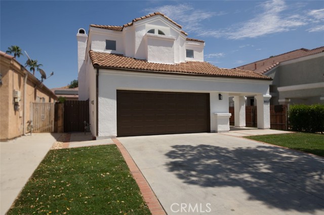 Detail Gallery Image 3 of 43 For 16532 Sir Barton Way, Moreno Valley,  CA 92551 - 3 Beds | 2/1 Baths