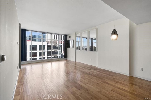 property-img
