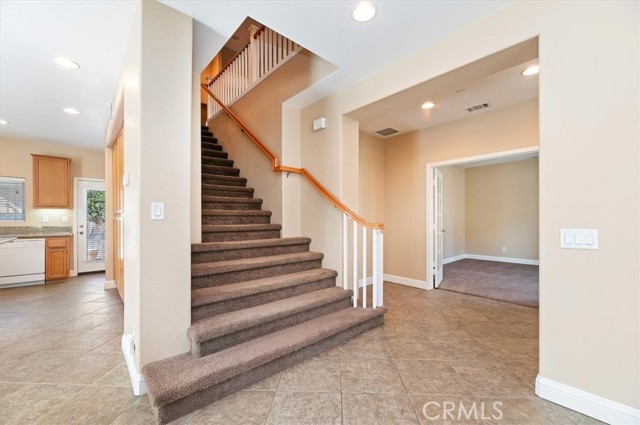 Detail Gallery Image 7 of 52 For 6342 Sunfield Ct, Riverside,  CA 92504 - 4 Beds | 2/1 Baths